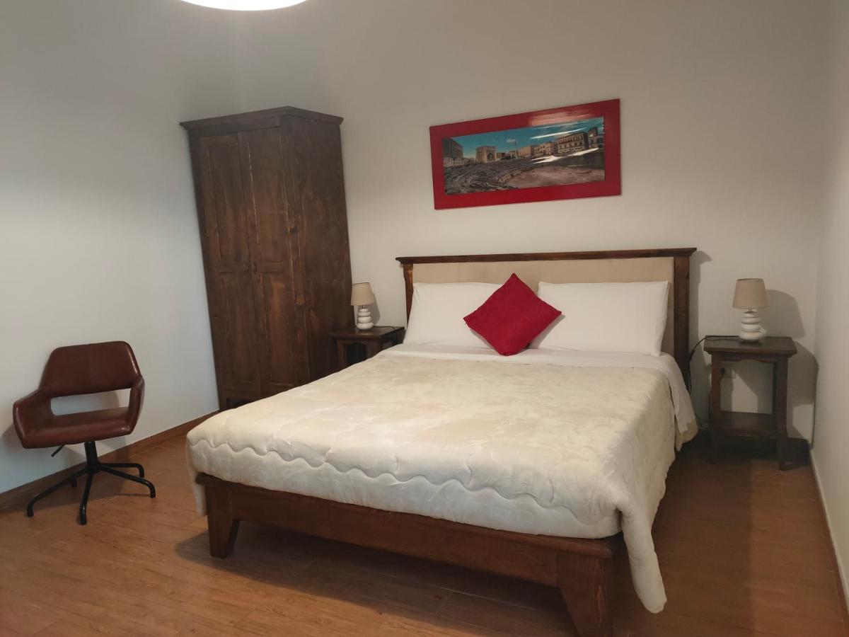 Family House Bed and Breakfast Lecce Esterno foto