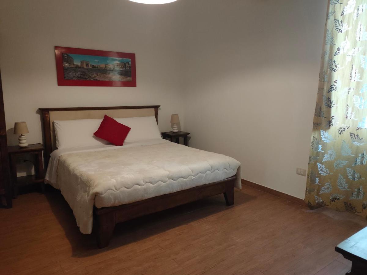 Family House Bed and Breakfast Lecce Esterno foto